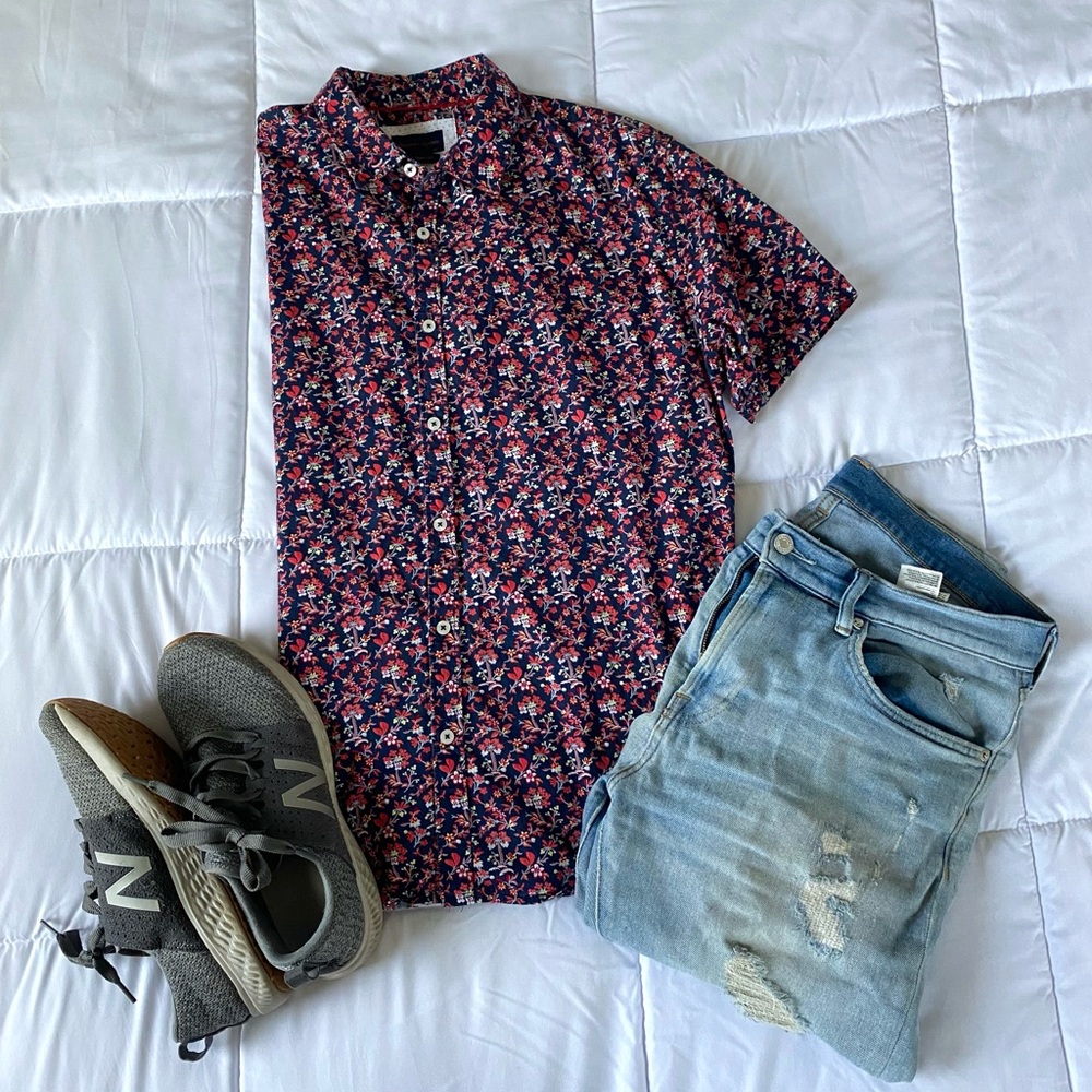 Boutique floral button down